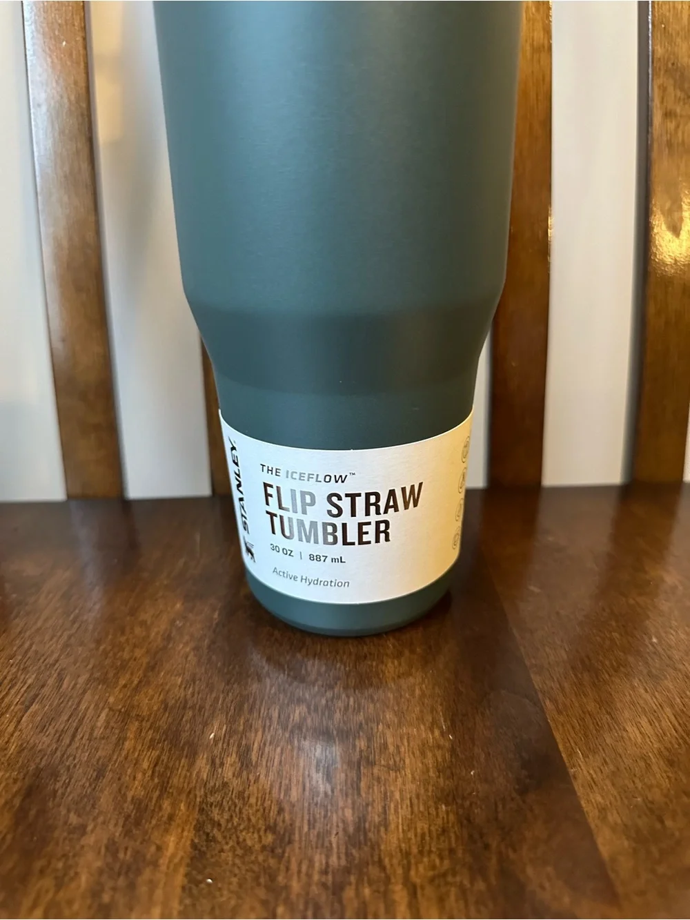 Stanley The Cheers & Cheer IceFlow Flip Straw Tumbler | 30 OZ; WREATH